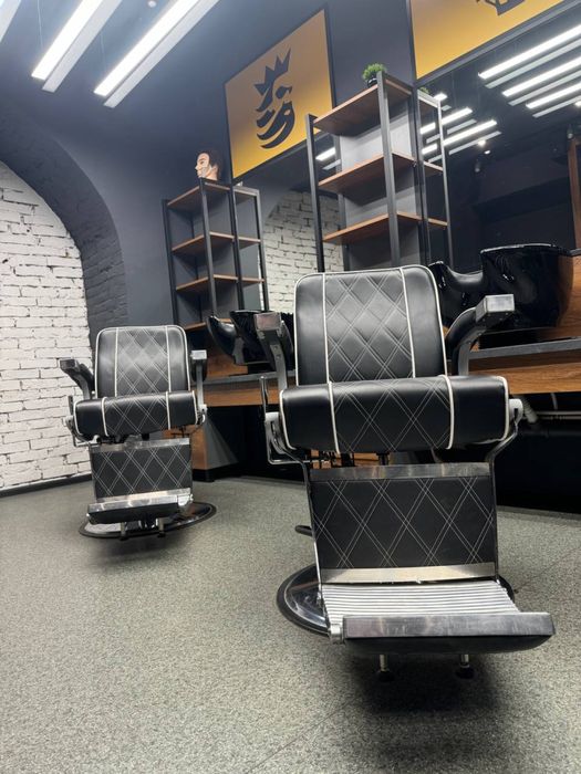 Продам барберські крісла - 4 шт