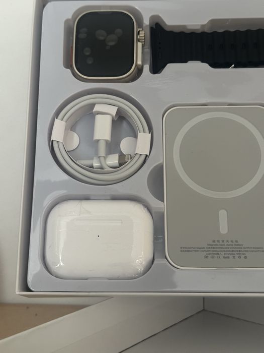 Combo X8 smartwatch powerbank