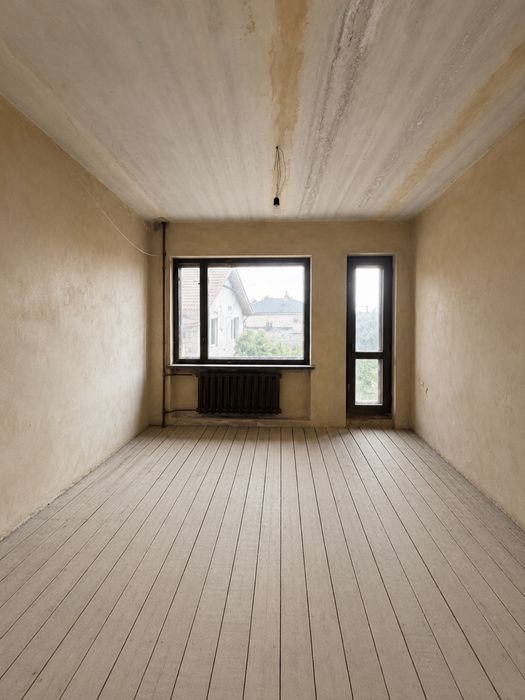Продаж котеджу в Винниках 283 кв.м