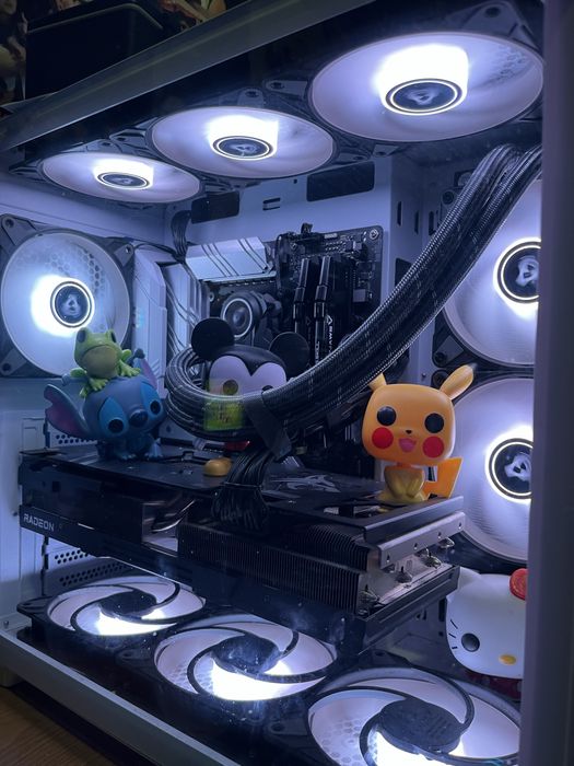 Pc gaming ( rx 7900xtx / amd ryzen 7 )