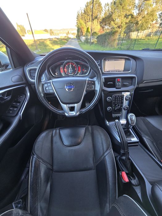 Volvo V40 D2 1.6 115cv R-Design