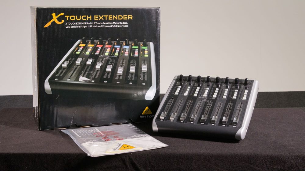 Controlador de DAW - Behringer X-Touch Control Expander