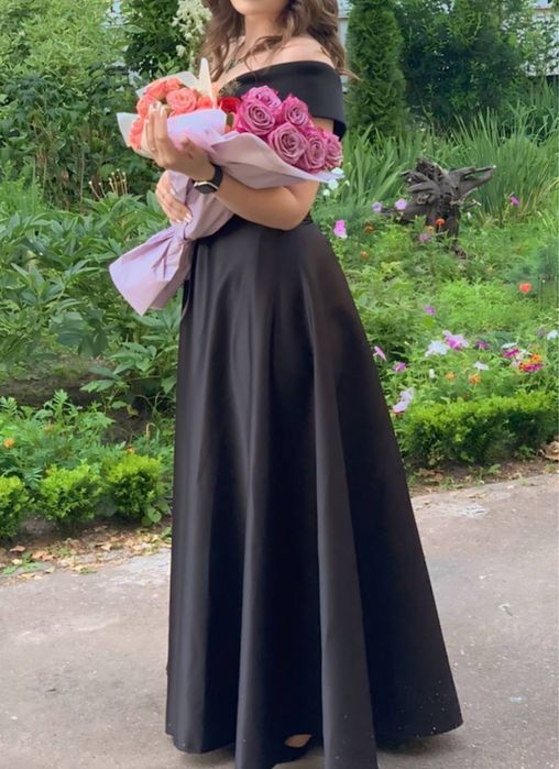 Випускна розкішна сукня