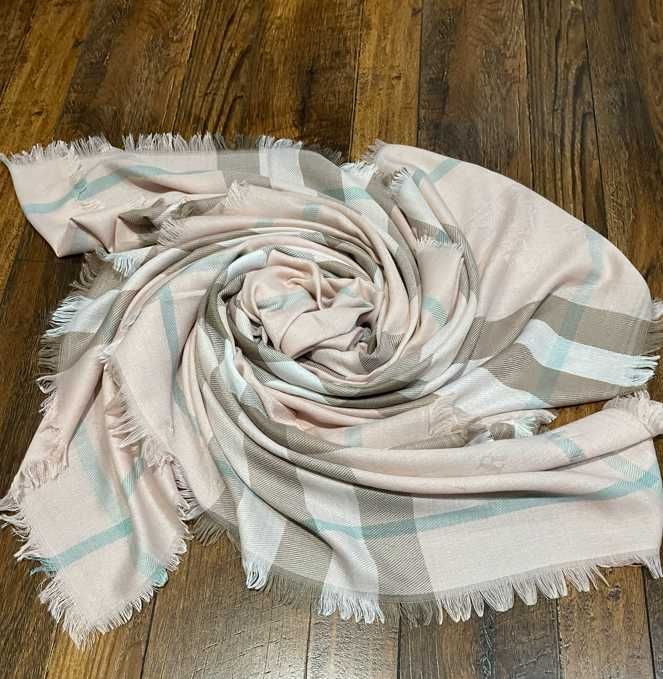 Платок хустка РОЖЕВИЙ Burberry в клітинку