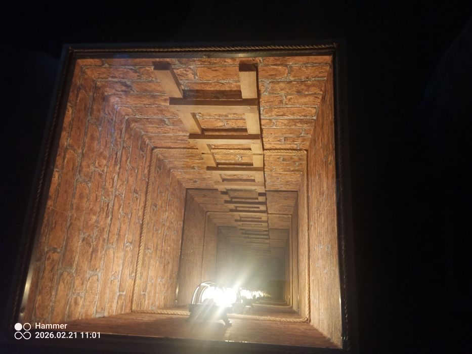 Stolik  kawowy z efektem nieskończoność.