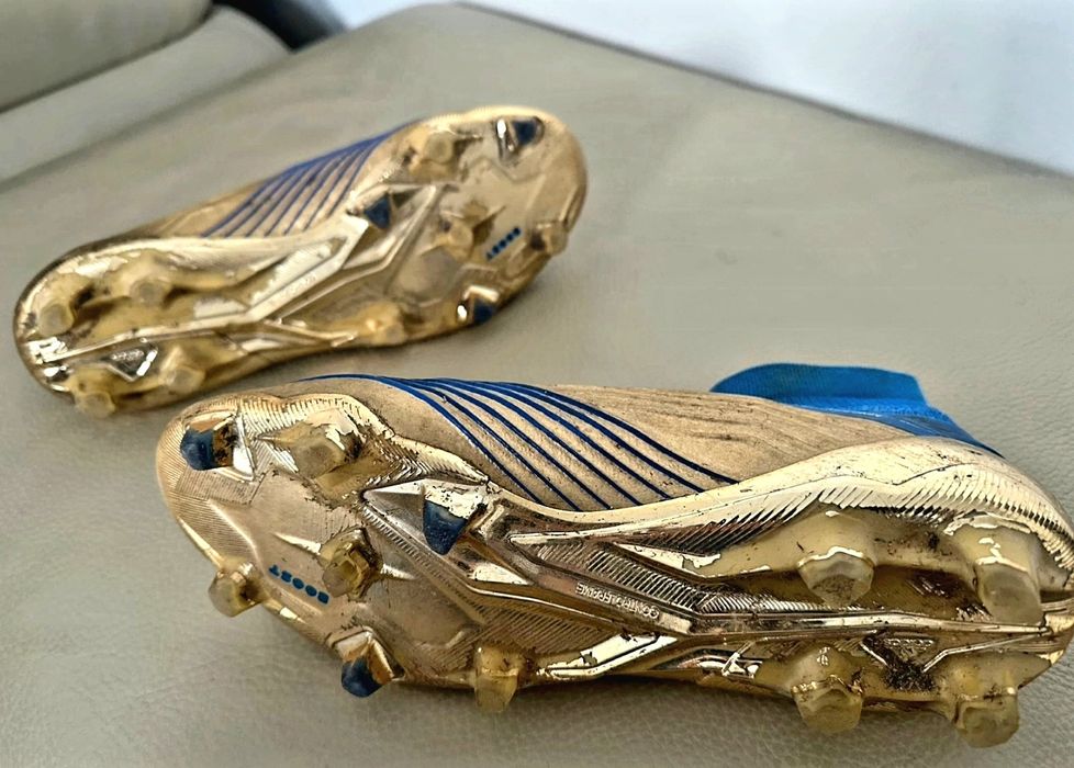 Chuteiras Adidas Predator 19+ Edição limitada Elite