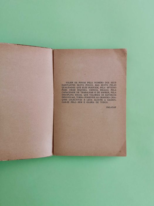 Livro Riquezas da Terra Portuguesa / coleção Educativa – Série E nº 7