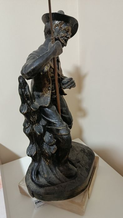 Pescador estátua
