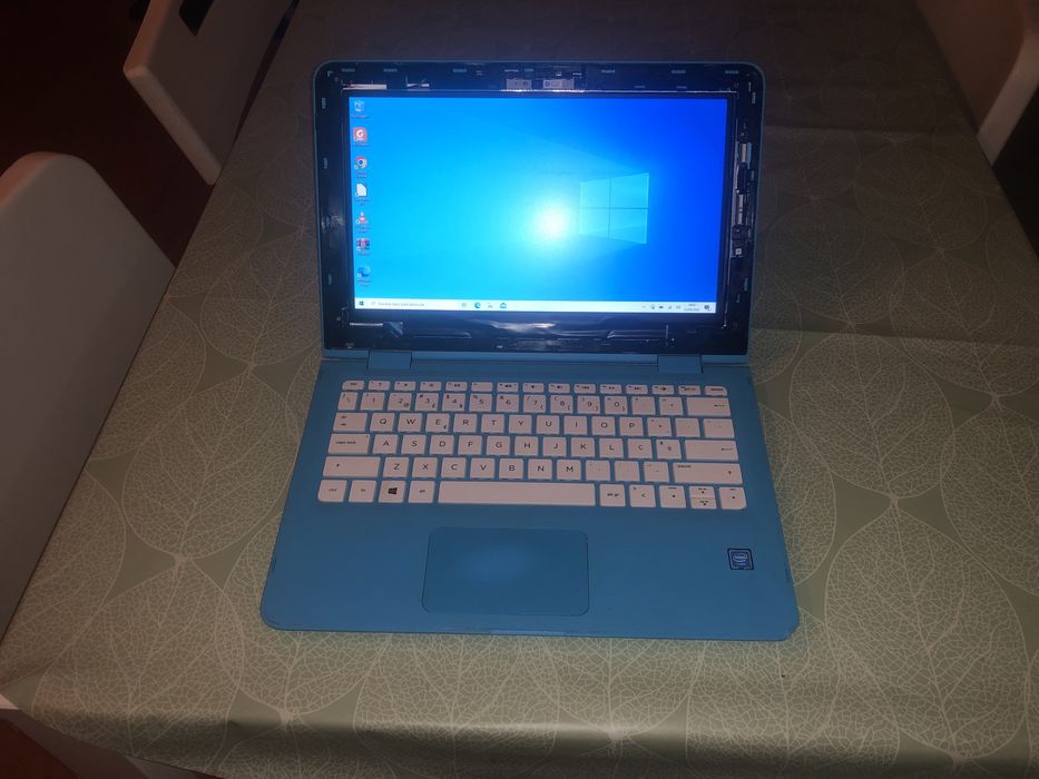 Portatil hp modelo 3168NG