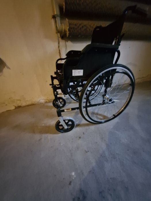 Wozek inwalidzki