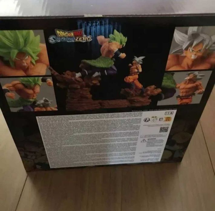 Apenas estátua da edicao de colecionador jogo dragon ball sparking zero