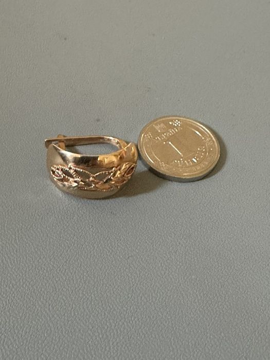 Продам золотую цепочку и серьги проба 585