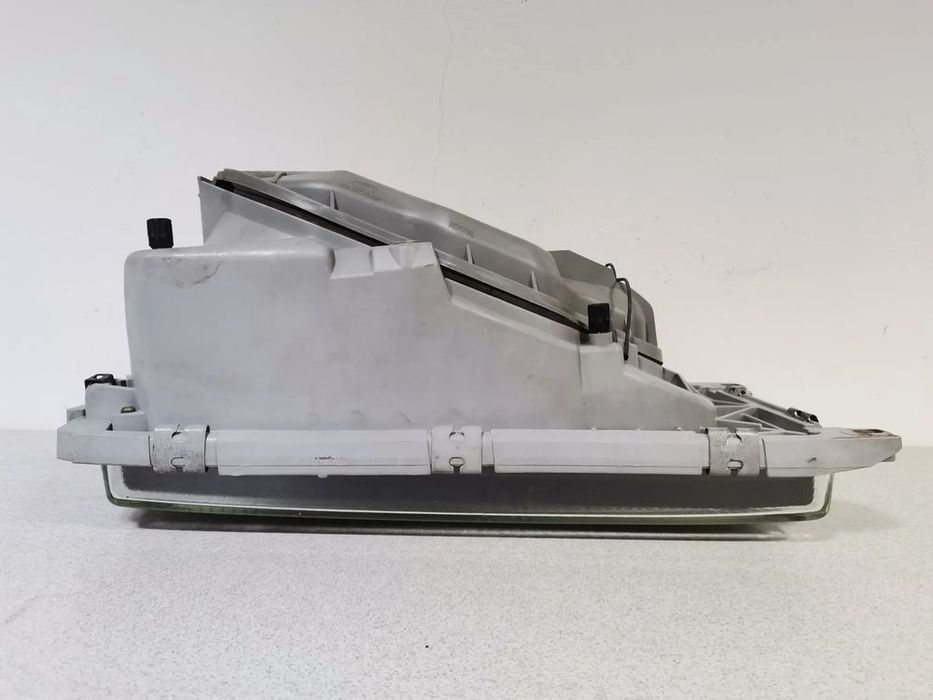 lampa reflektor lewy mercedes w123 c123 75-85 bosch oryginał