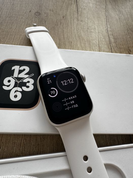Apple Watch SE 2 покоління GPS 40мм