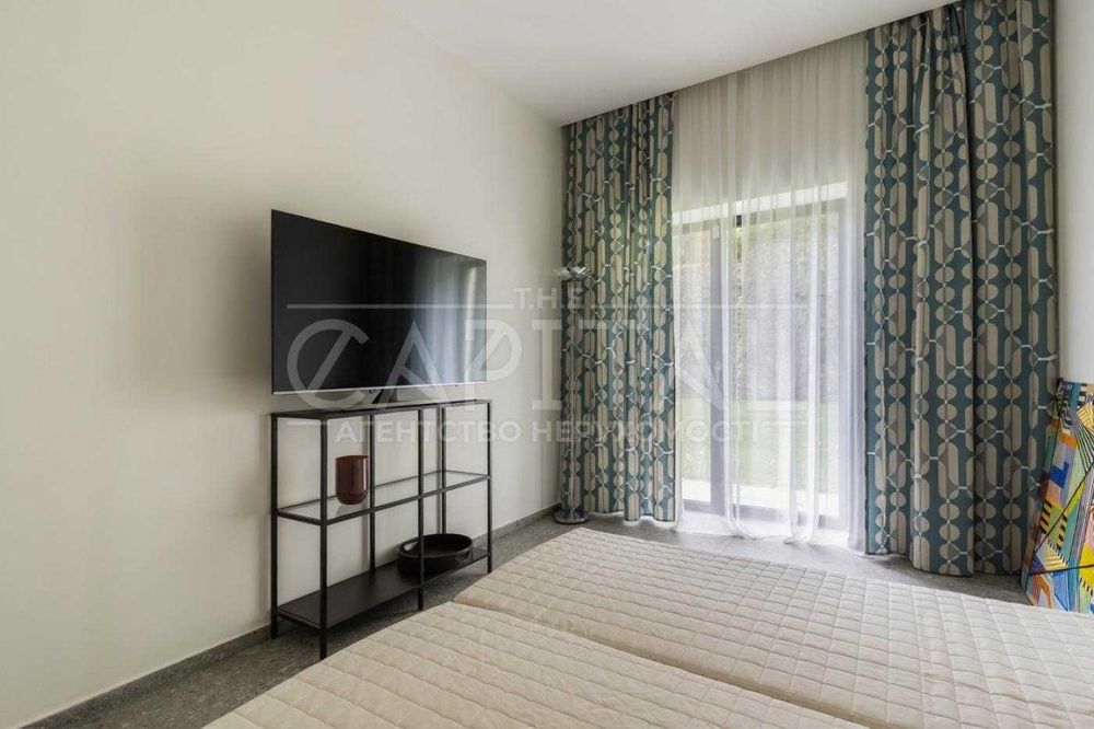 Оренда Будинок  вул. Локомотивна, Багринова Гора, Київ