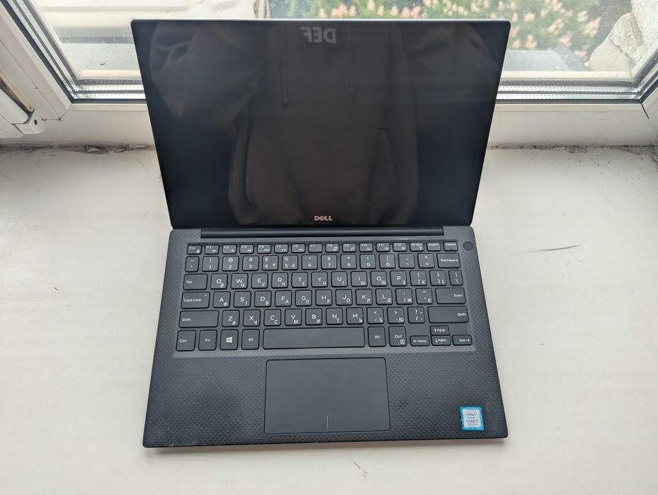 Продам ультрабук Dell XPS 13 на запчасти