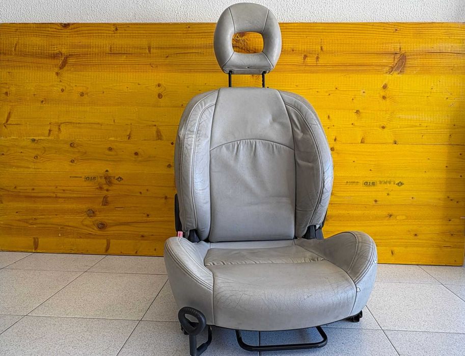 Bancos em pele para Peugeot 206 CC
