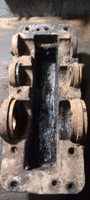 Редуктор ц2у100 низ