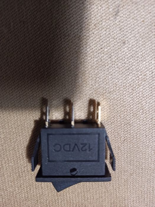 12-Volt Illuminated Switch64737969790977121