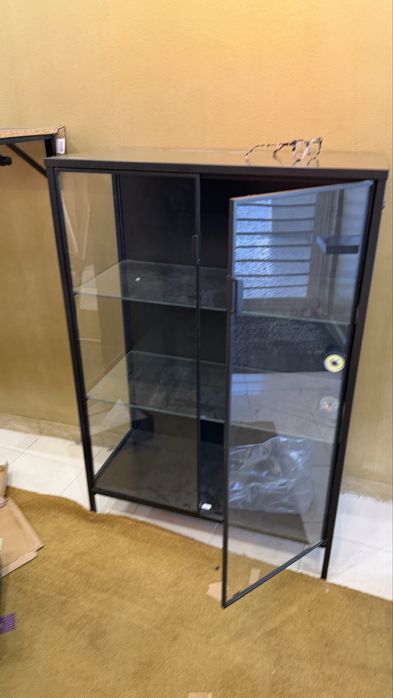 Movel de vidro ikea