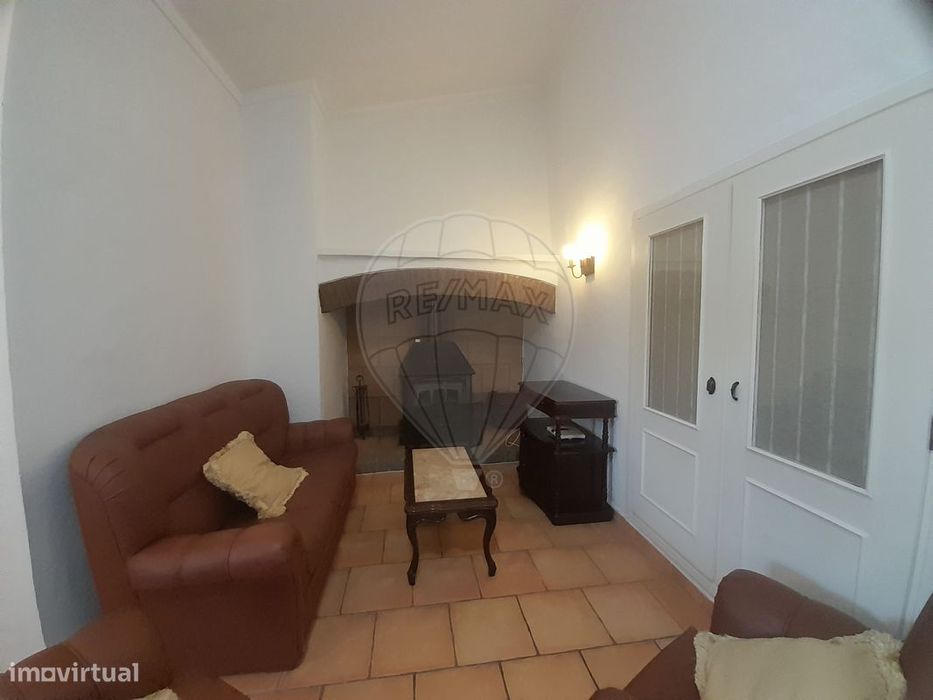 Moradia T2 para venda