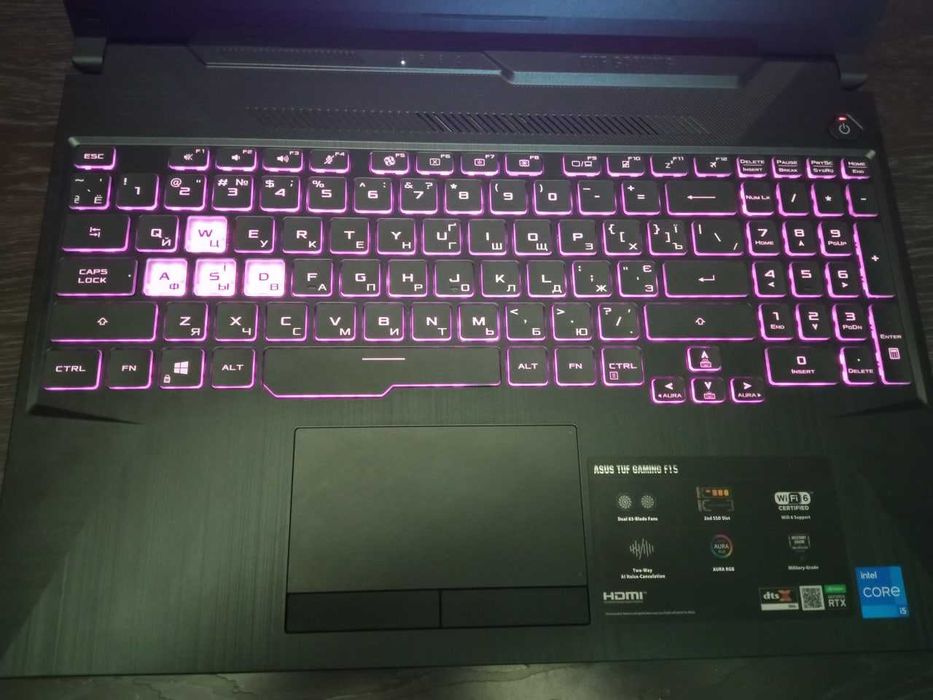 Ноутбук (i5-11400H/RTX 3050 Ti/1920x1080 144 Hz/16Gb DDR4/SSD 512Gb)