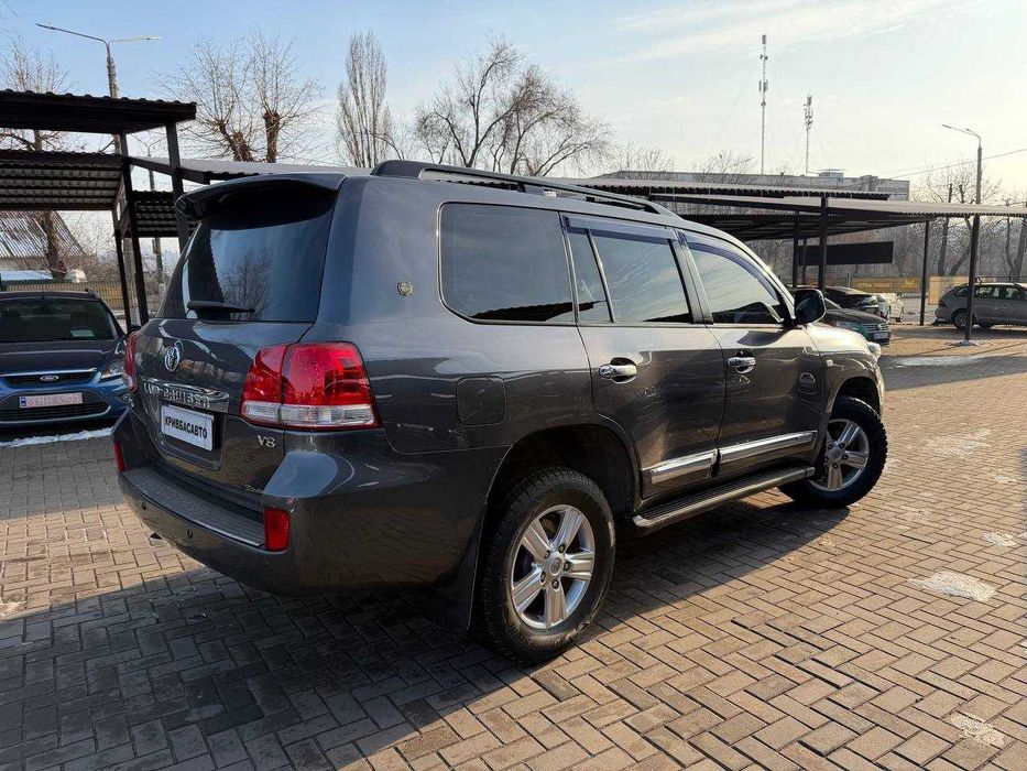 Toyota Land Cruiser 200 2007p