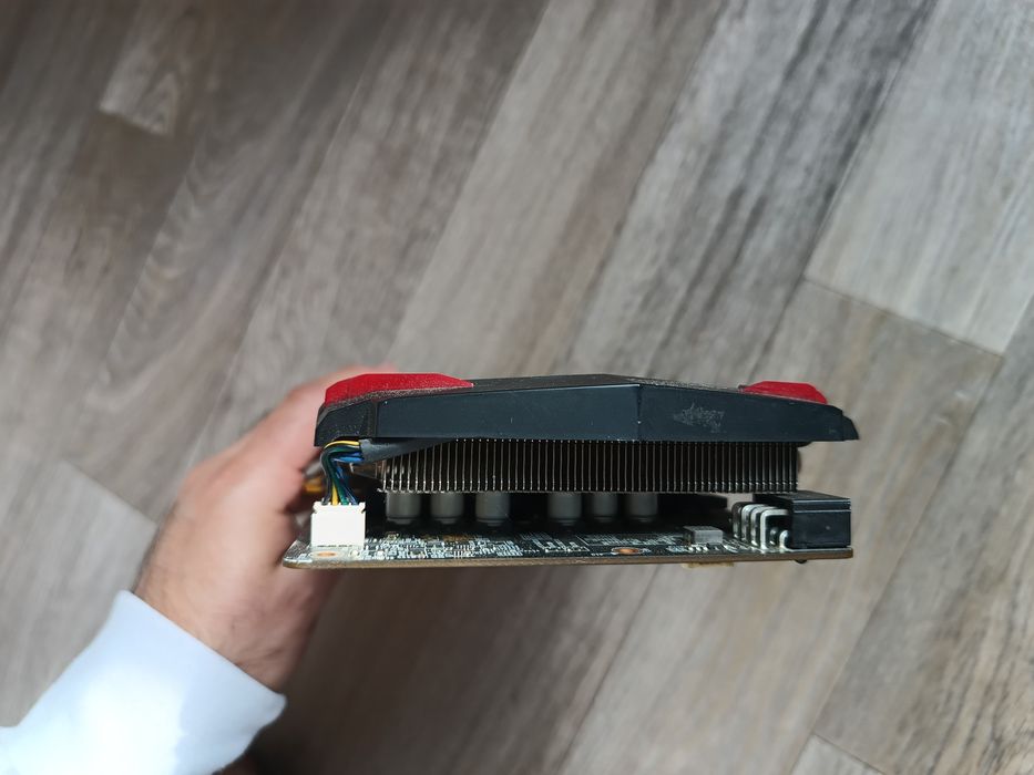 відеокарта rx 470 4gb