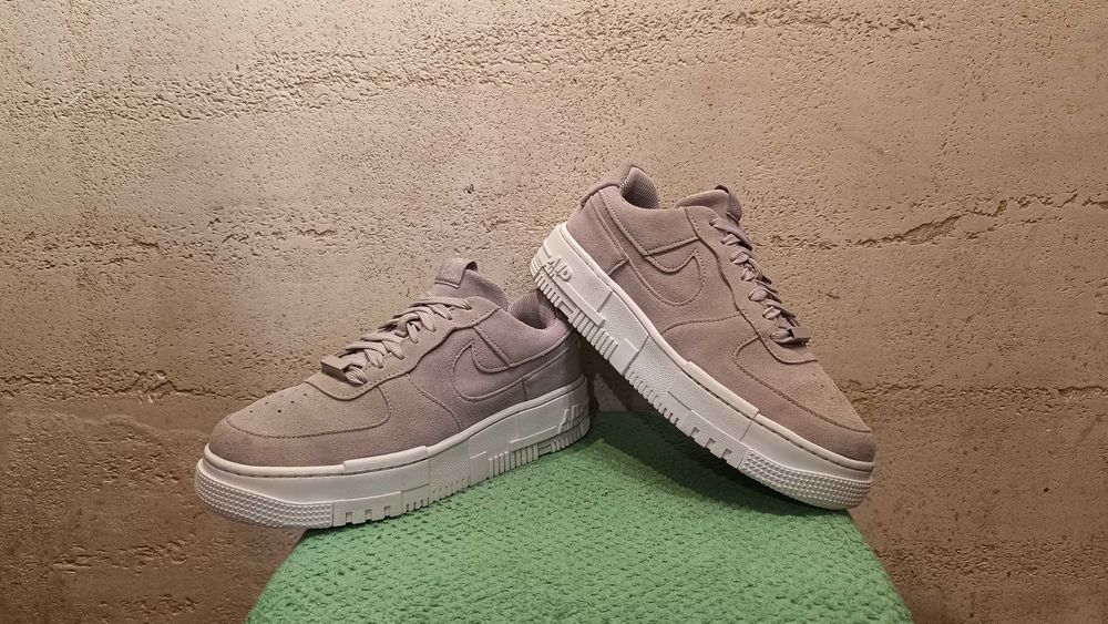 NIKE AIR FORCE 1 PIXEL r.40 skóra stan bardzo dobry