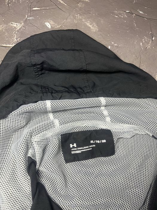Ветровка Under Armour