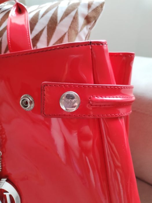 Mala de mão vermelha Armani Jeans