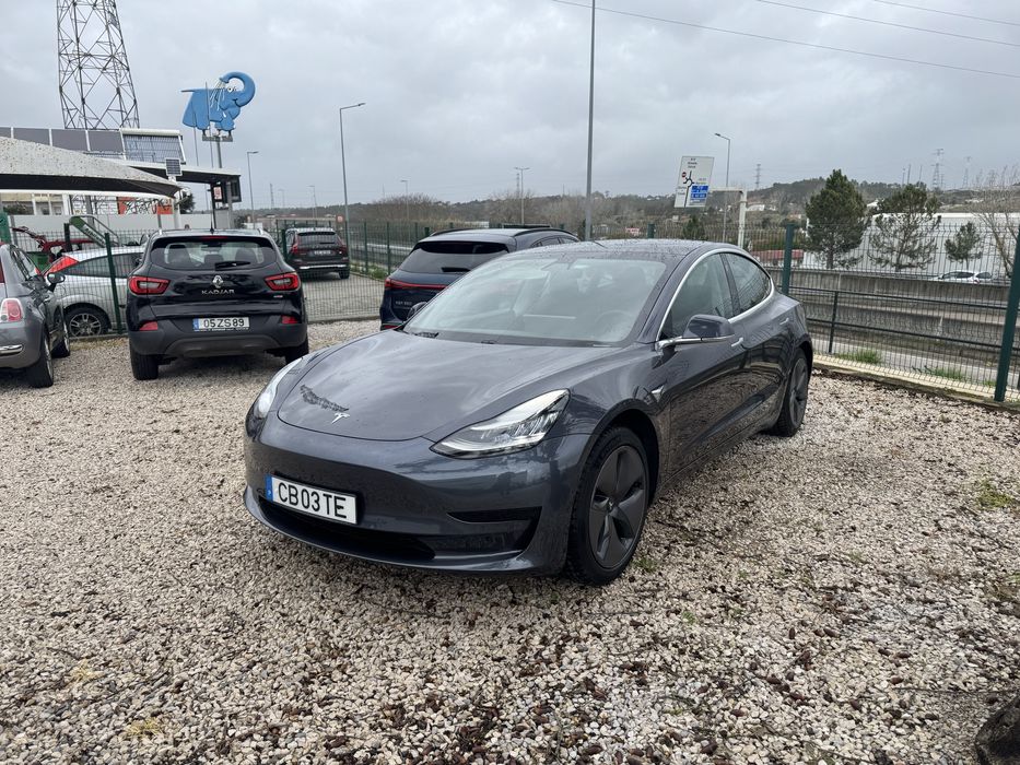 Tesla Model 3 Standard Range Plus Set 2020 - 64mil km