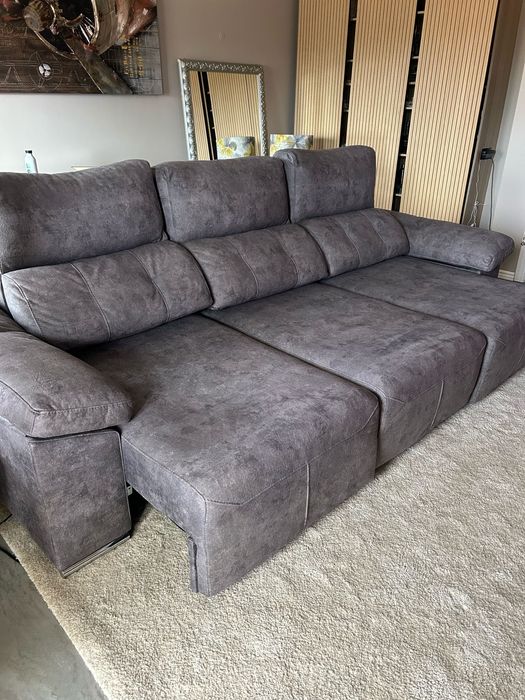 Sofá com 3 chaise long como novo.