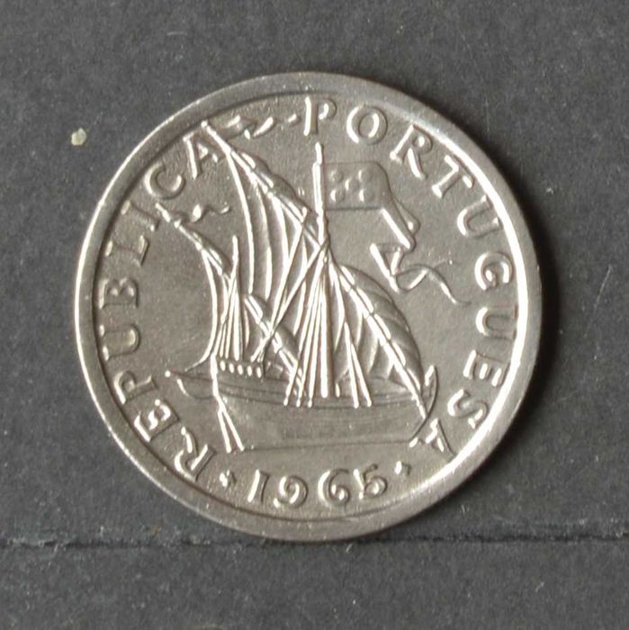 Portugal 2,5 Escudos 1965 - olx X10084