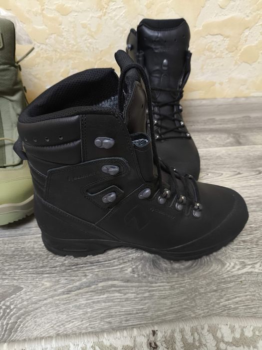 Обміняю нові берці на більший розмір 47-48!