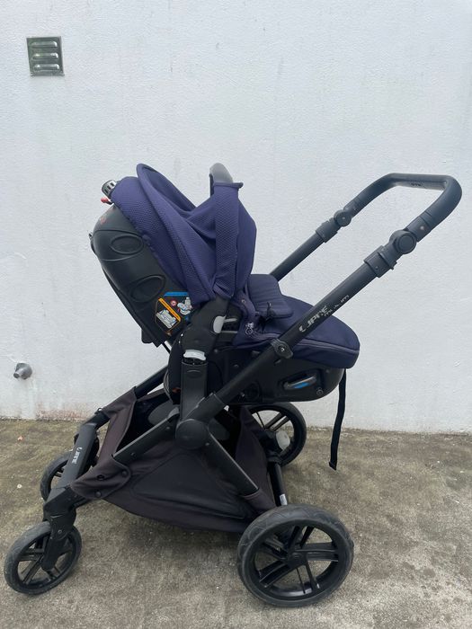 Trio Jané Muum + Ovo Matrix Light 2, com acessórios e base isofix