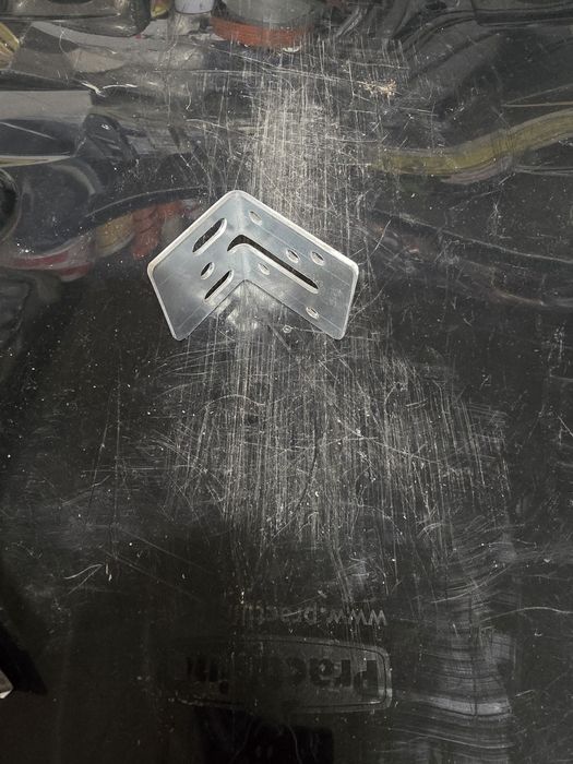 Esquadros metalicos 10 unid