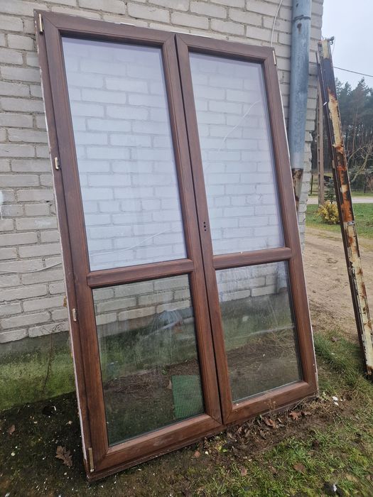 Okno balkonowe pojedyncze