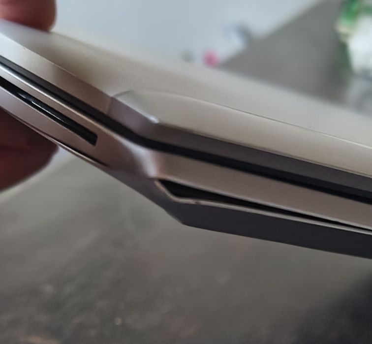 HP Elitebook 830