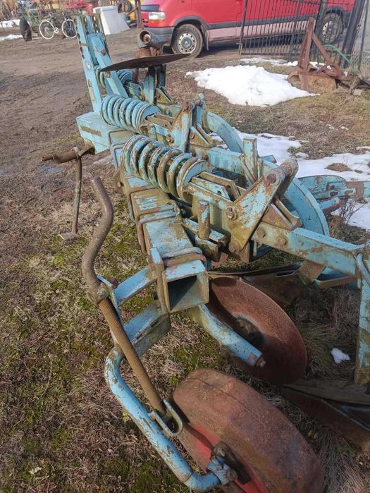 Продам плуг з Польщі