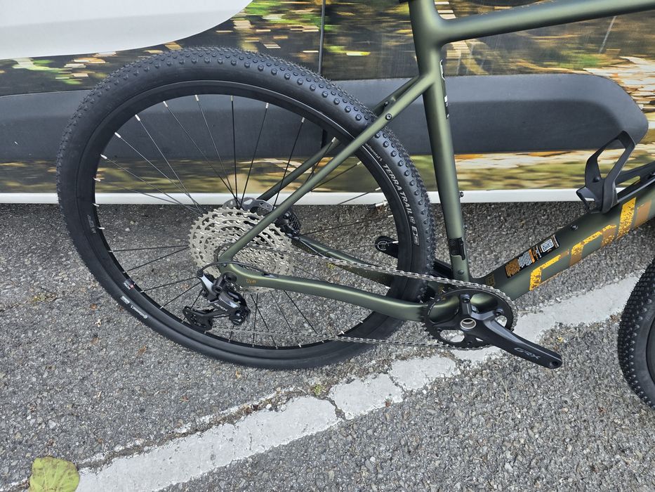 Bicicleta de carbono de gravel 12x1v nova