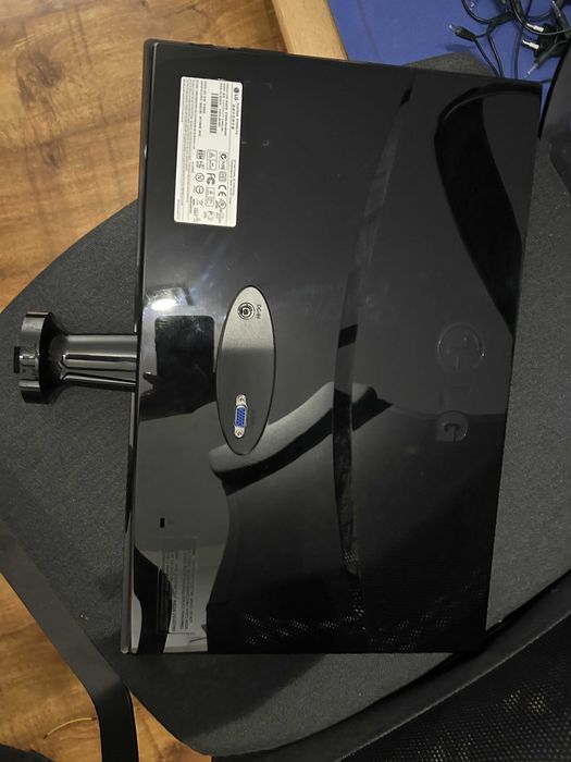 Monitor LG LED E1940 18,5 cali
