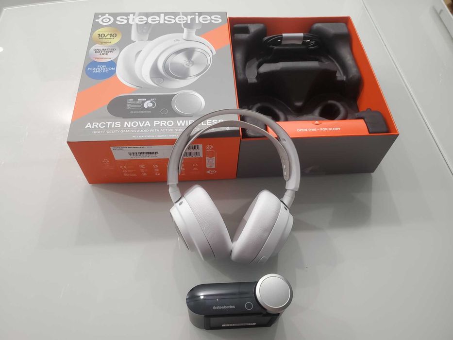 Продам навушники Steelseries arctis nova pro wireless