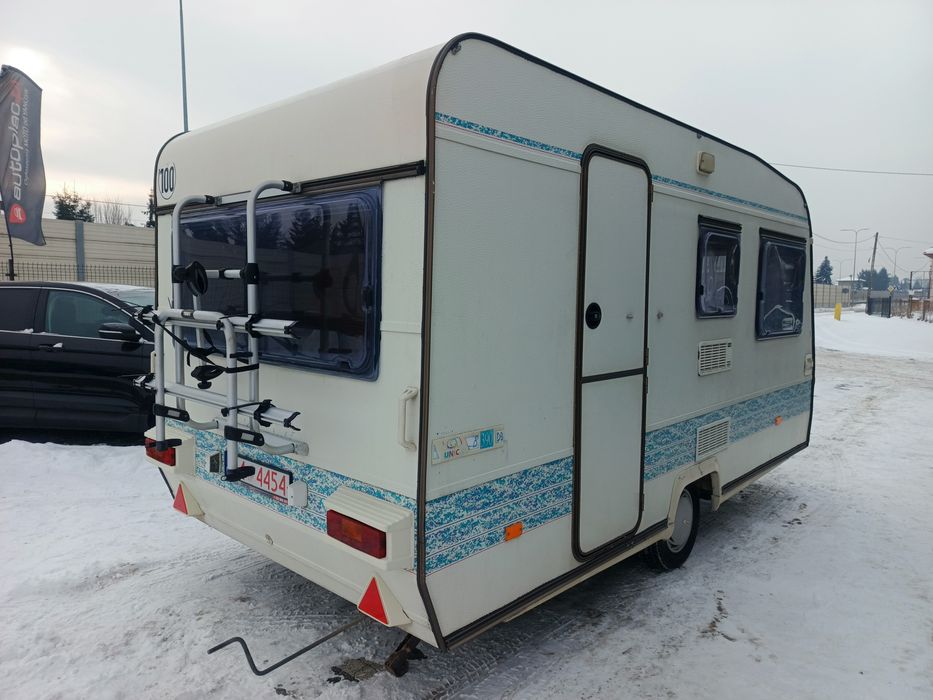 Adria Piętrowe łóżko 1000DMC Przedsionek 
Rok 1995
Świeżo sprowadzona