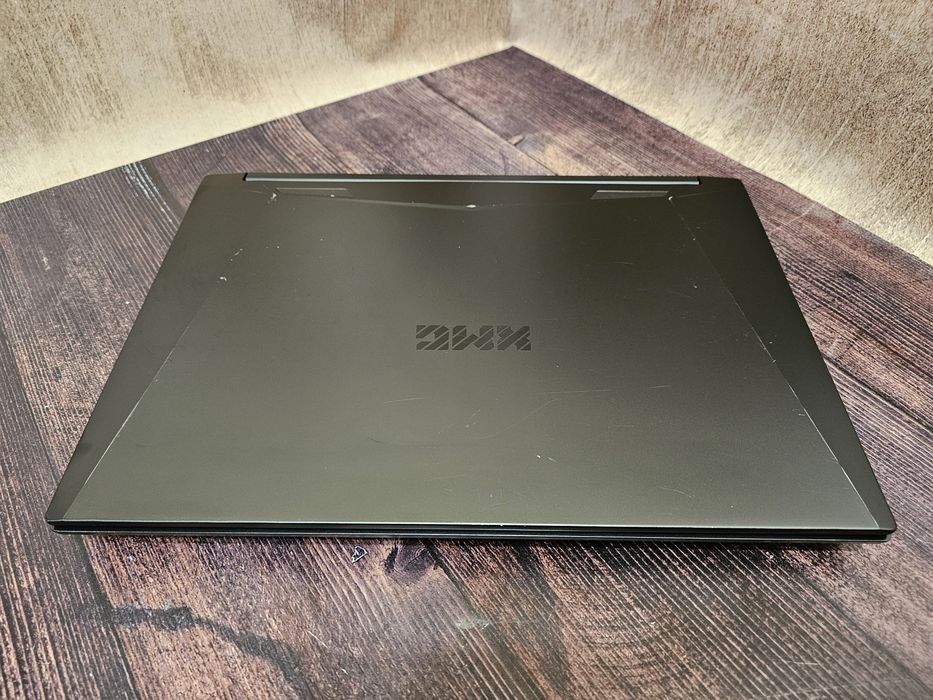 Ігровий ноутбук Schenker XMG APEX 15 Max (Ryzen 7 5800X/16Gb DDR4/RTX 3070/SSD 512Gb/IPS 240Hz) з гарантією