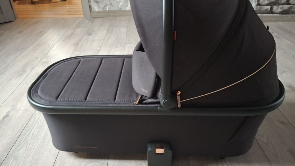 Каляска Carello sigma