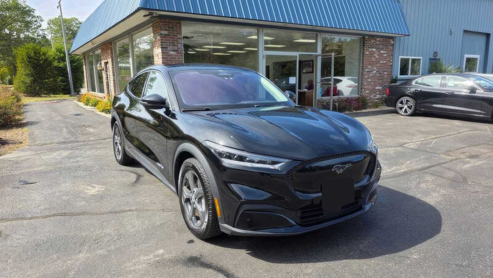 Маєш 1000 доларів і мрієш про нову машину? Не проблема! Ми пропонуємо вигідне кредитування з першим внеском 10%. У нас понад 4000 авто в наявності та ще 500 в дорозі. Пиши, щоб забронювати авто!