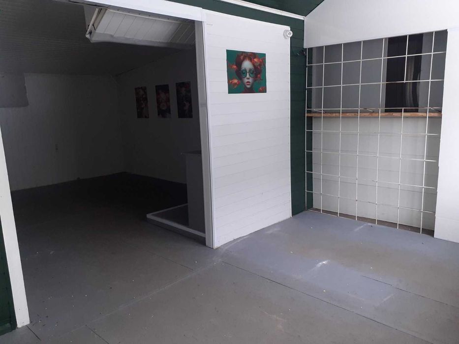 Оренда приміщення з територією