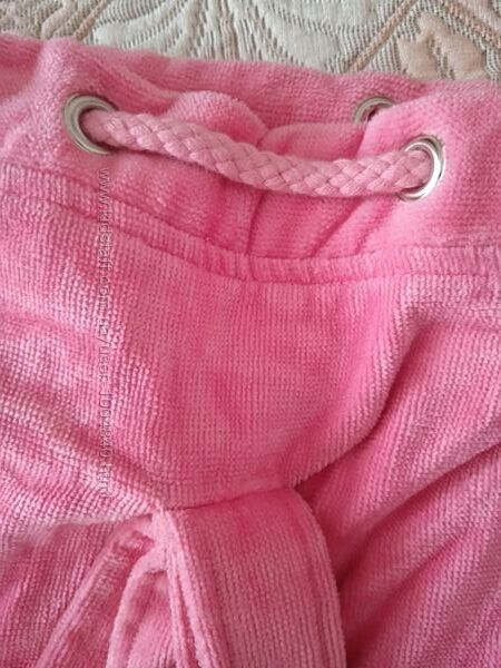 Для пляжа велюровое полотенце дктское