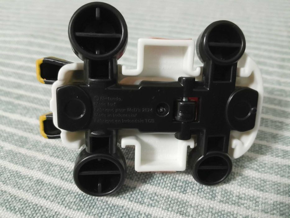 Figura McDonalds Happy Meal Mario Kart 2024 Toadette - NOVA